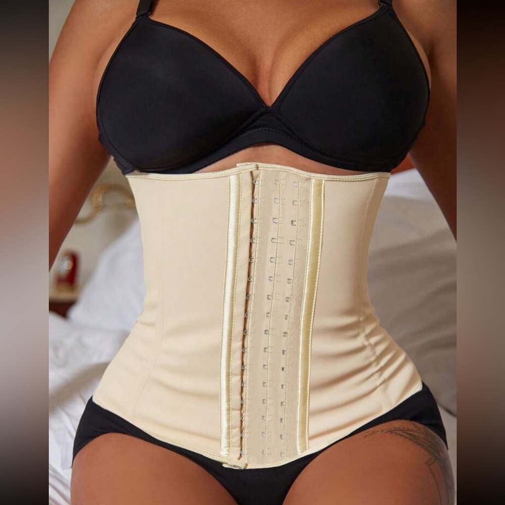 NWT NUDE COLOMBIAN FAJA